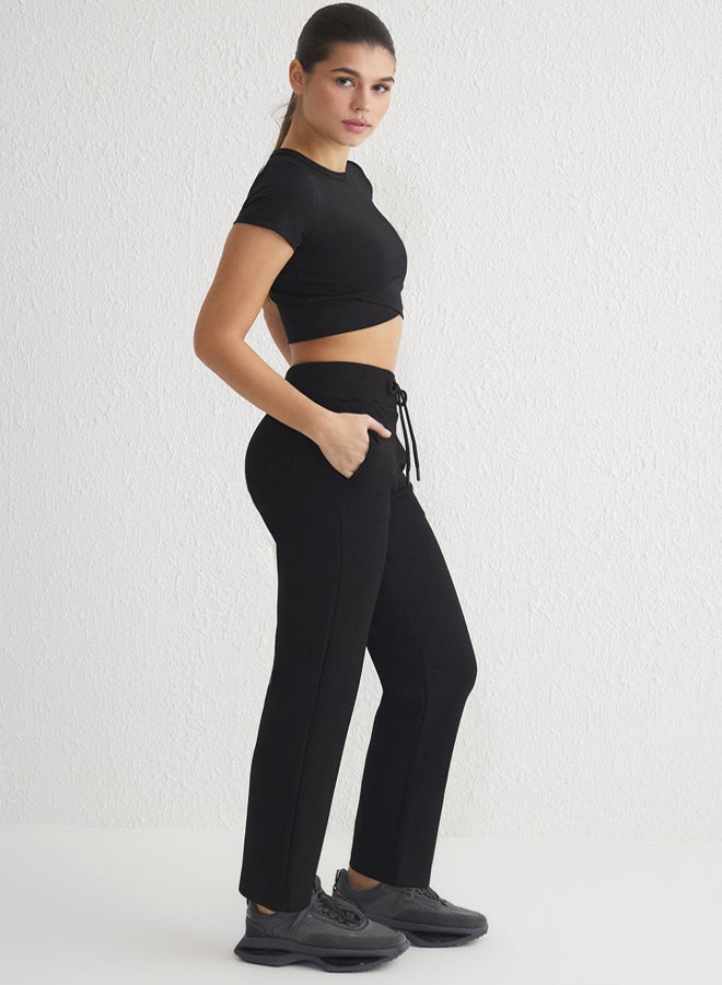 trendyol Black Diver/Scuba Fabric Pocket and Tied Sports Knitted Sweatpants - Image 2