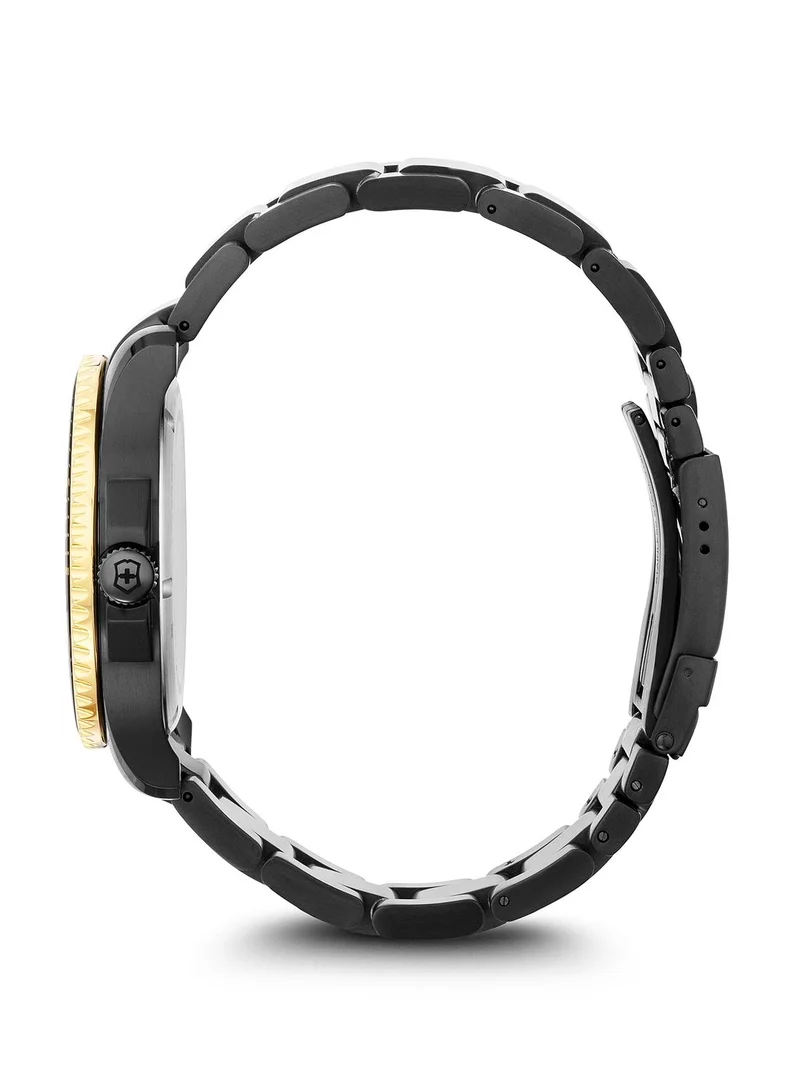 Victorinox Maverick Analog Watch