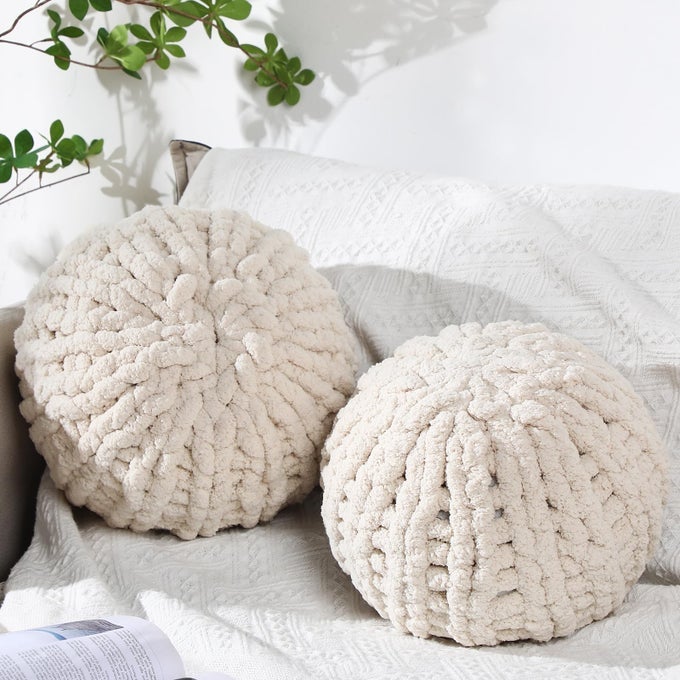 2 PCS ROUND KNOT PILLOWS CHUNKY KNITTED THROW PILLOWS 138 INCH HANDMADE CUSHIONS SOFT CIRCLE POUF PUMPKIN DECORATIVE FOR HOME BED COUCH SOFA DECORATIONBEIGE