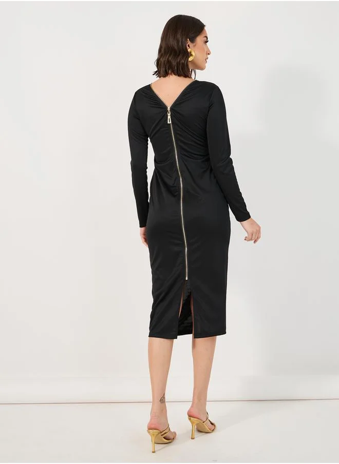 Styli Exposed Back Zipper Detail Bodycon Midi Dress