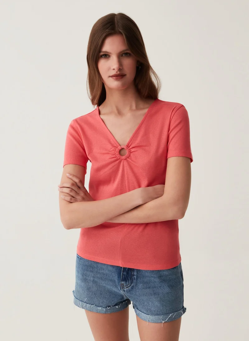 او في اس Ovs T-Shirt With V-Neck And Ring