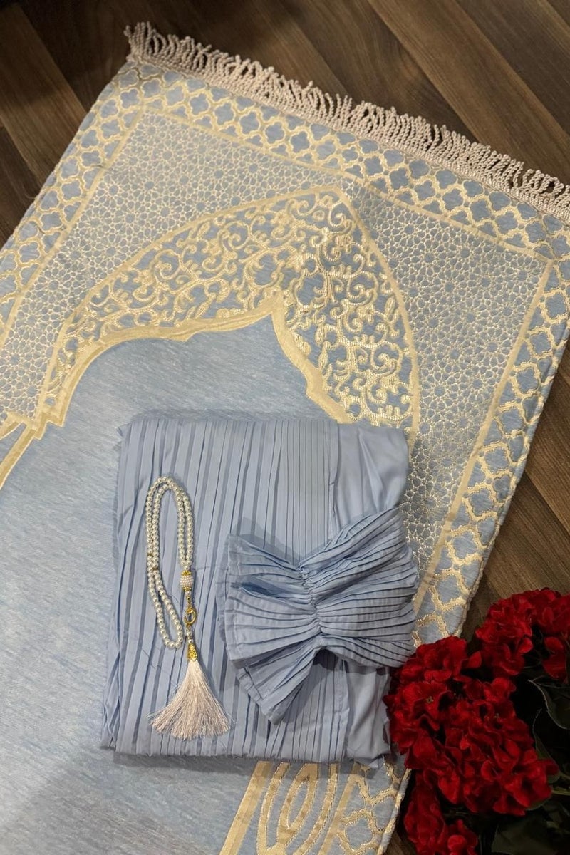 Women's prayer rug and sheet set