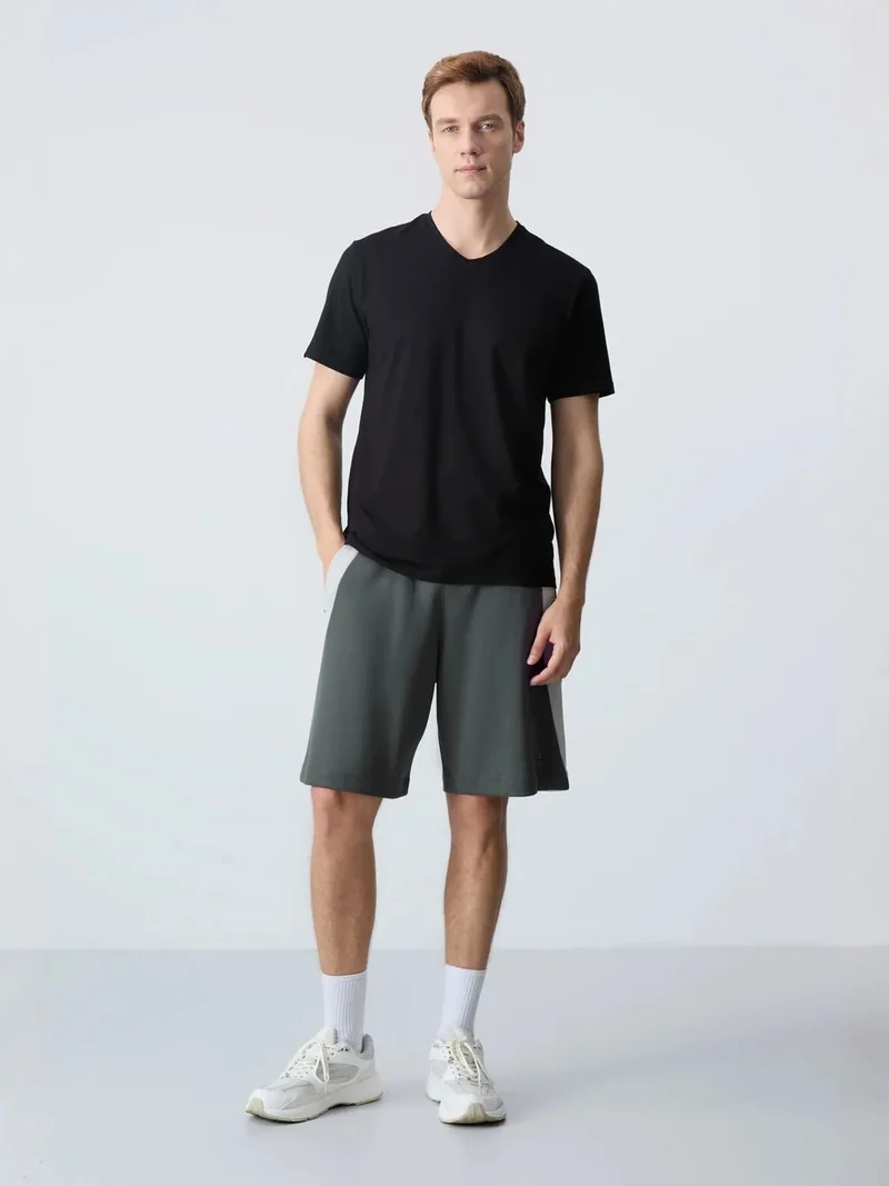 تومي لايف TOMMY Men's Cotton Blend Sweat Shorts