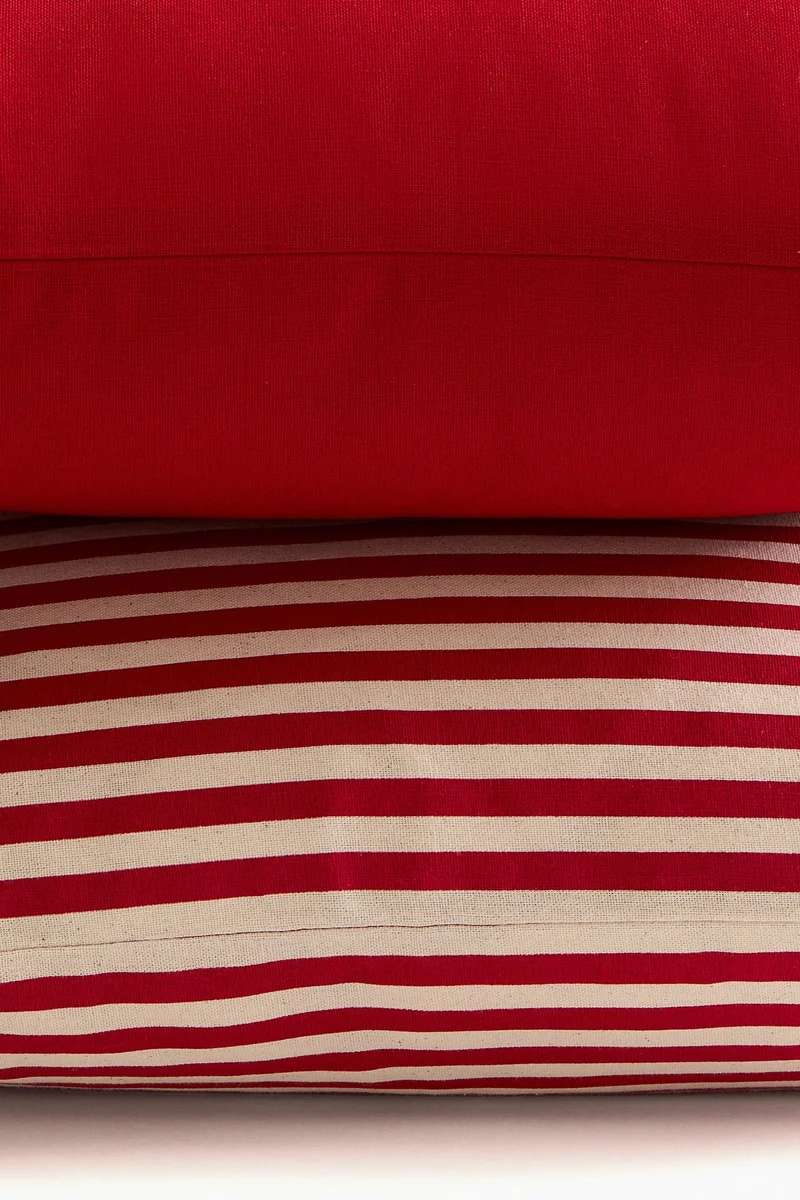 H&M 2-pack matching cushion covers