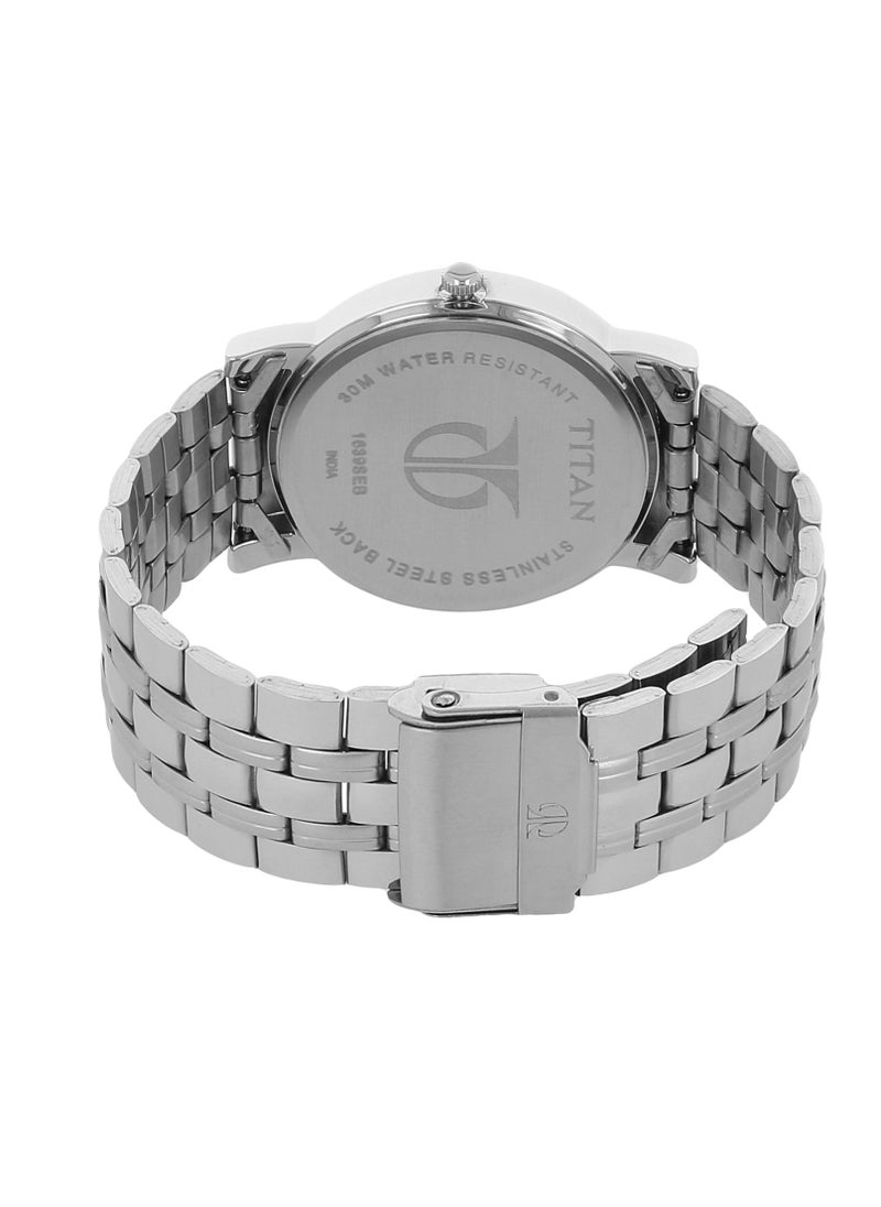 TITAN Titan Quartz Analog Siler Dial Stainless Steel Strap Watch for Men  - Image 4