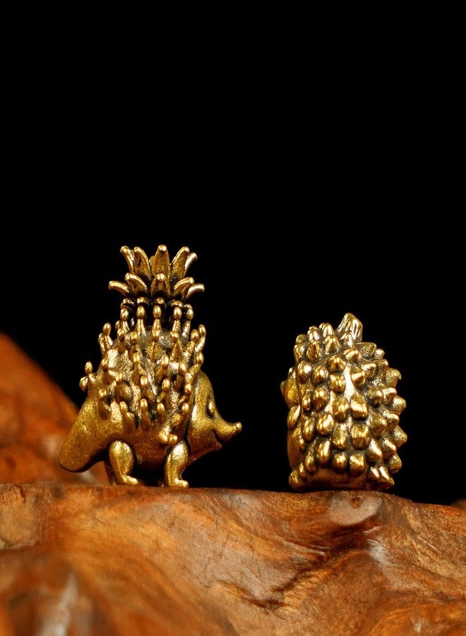 chovy زينة قنفذ فريدة مصنوعة يدويًا بأسلوب عتيق - تمثال قنفذ دوريان من النحاس الصلب 100% | قطعة فنية قابلة للجمع بأسلوب عتيق للمنزل والمكتب | هدية مميزة لمحبي الحيوانات وعشاق الطعام - Image 4