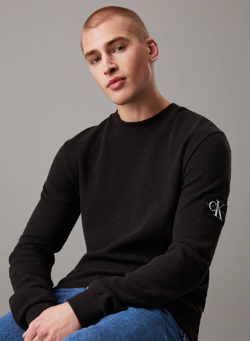 كالفن كلاين جينز تيشرت محبوك بنمط وافل بقصة سليم وأكمام طويلة - Image 1