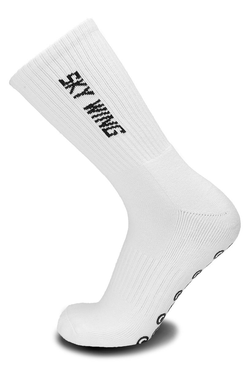 جناح السماء جوارب كرة قدم للرجال والنساء مضادة للانزلاق، جوارب رياضية مضادة للانزلاق لكرة القدم وكرة السلة مع وسادات قبضة - أبيض - زوج واحد - Image 1