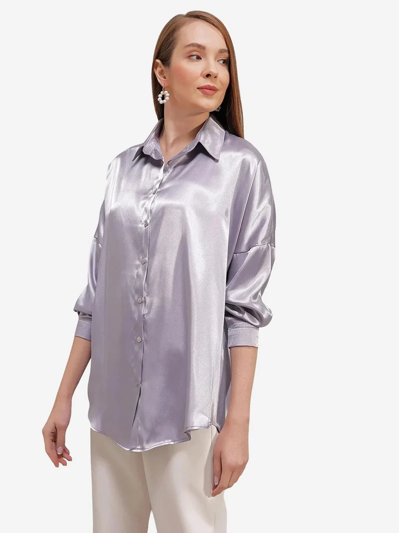 بيغ دارت قميص ساتان واسع بأزرار