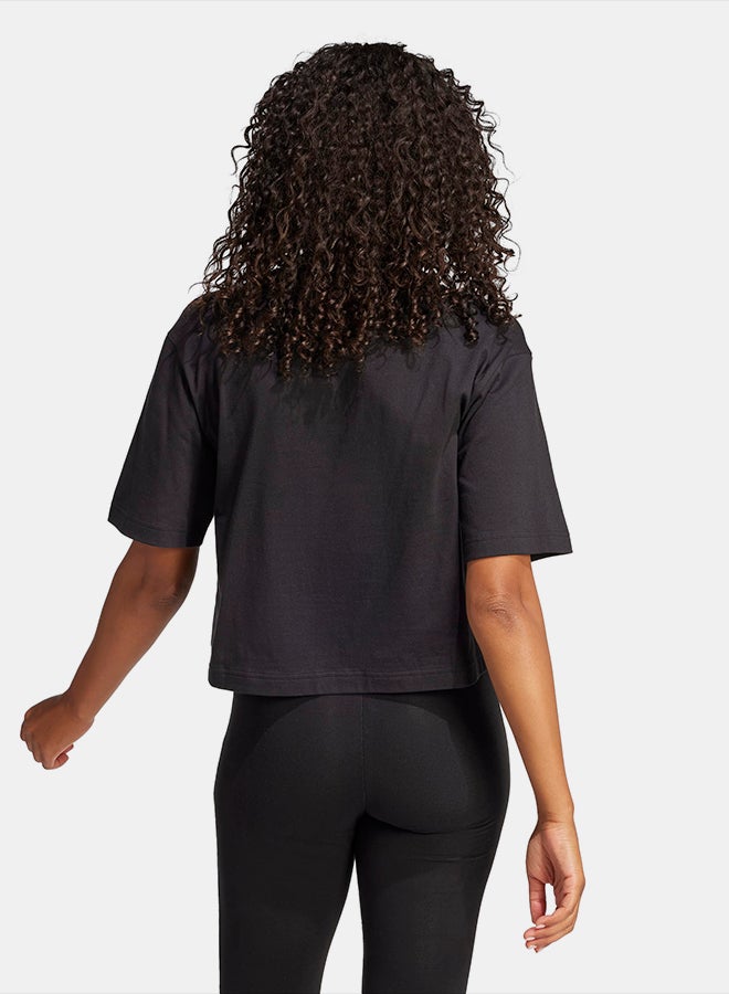 Adidas Essentials Big Logo Boyfriend T-Shirt - Image 2