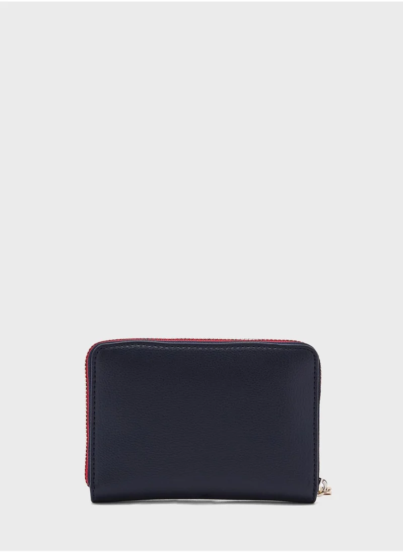 TOMMY HILFIGER Essential Medium Clutch