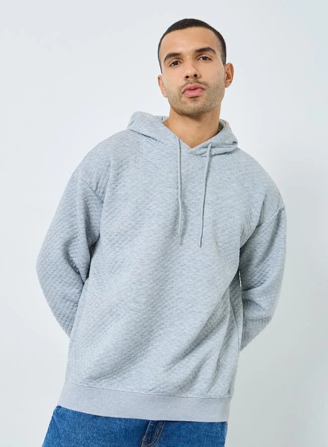Styli Men Grey Textured Oversized Hoodie