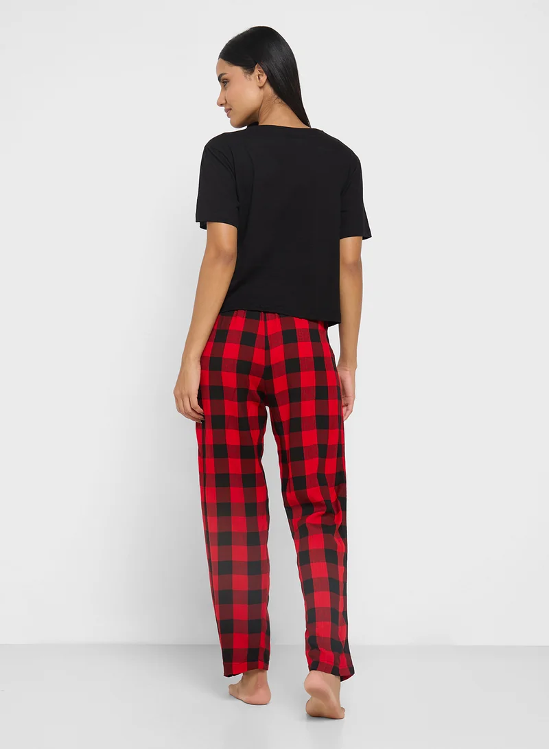 جينجر Cotton T-Shirt & Checkered Pyjama Set