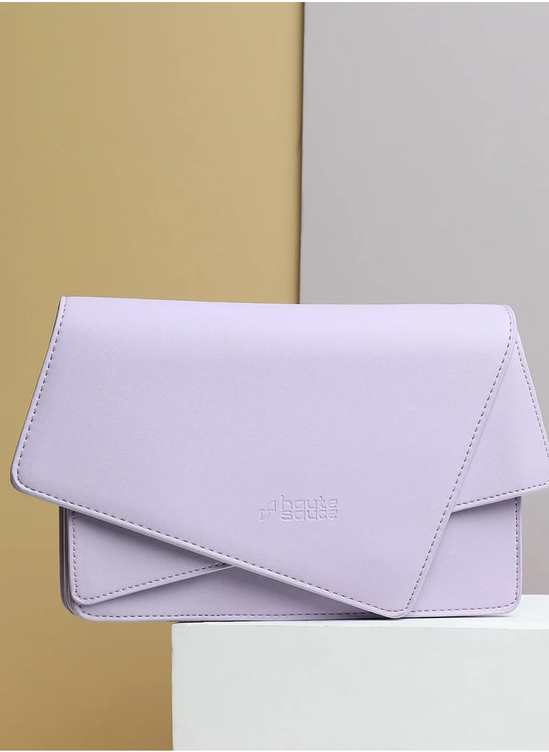 صوص هاوت Quirky Line Clutch