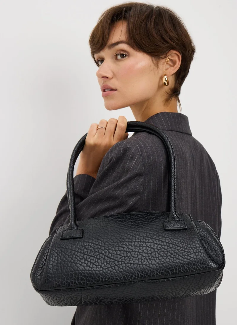 ماتلان Black Grainy Shoulder Bag