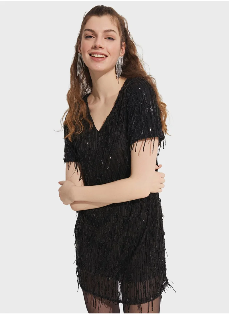 JUNE V-Neck Knitted Dress