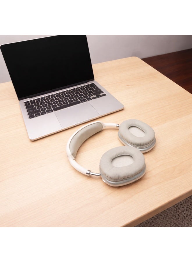 سماعات رأس لاسلكية من الجيل الثاني من باور لاب، مزودة بوسائد أذن إسفنجية مريحة | شحن USB-C | عصابة رأس قابلة للتعديل | صوت فائق الجودة | فضي - Image 3