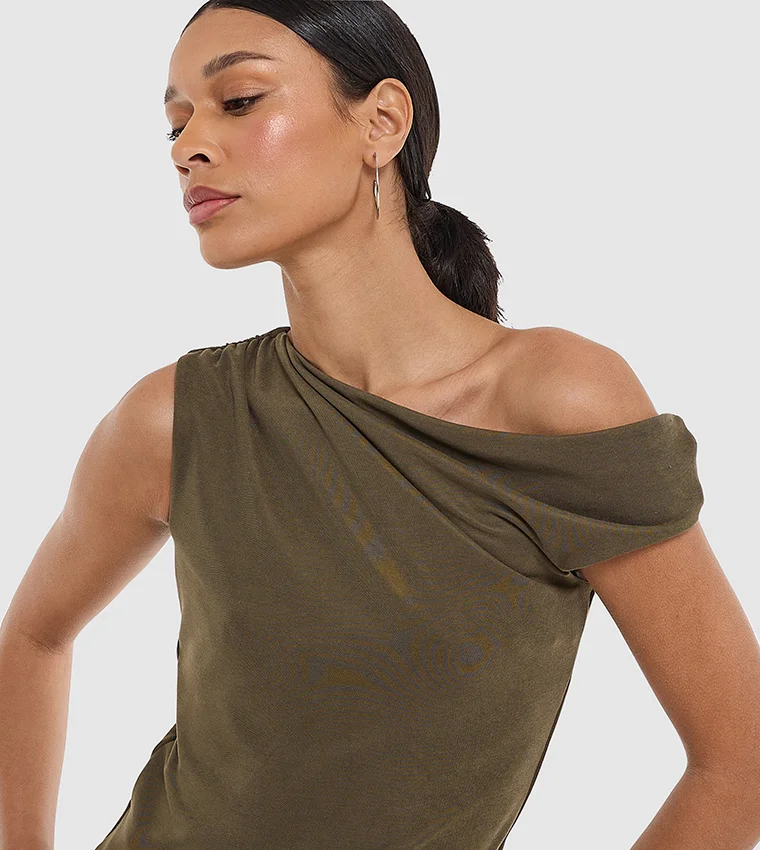 بي سي بي جي BCBG Fashion Top With Sleeve Element