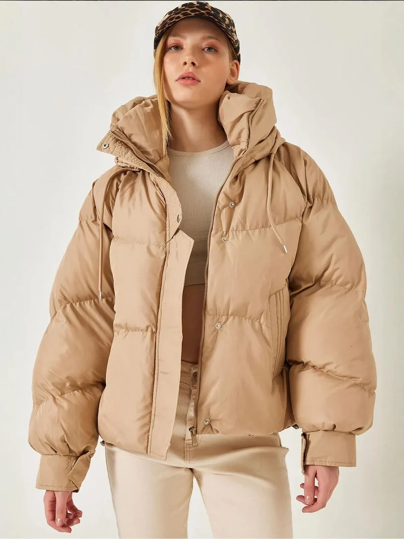 Bianco Lucci LUCCI Hooded Padded Faux Leather Spot Pattern Puff Coat