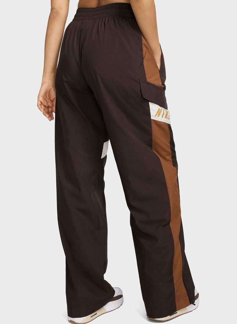 Nike Nsw Woven Oversized High Rise Pants - Image 2
