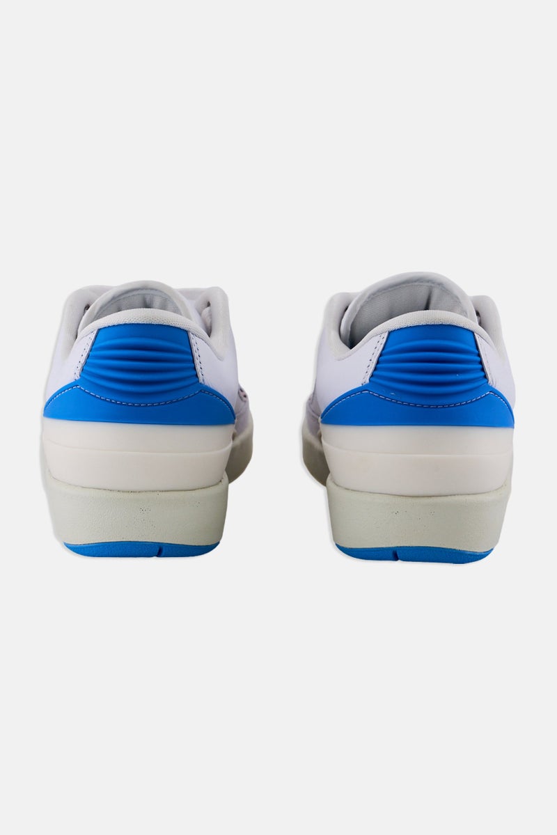 Air Jordan Women 2 Retro Low Lace Up Outdoor Shoes, White  - Image 2