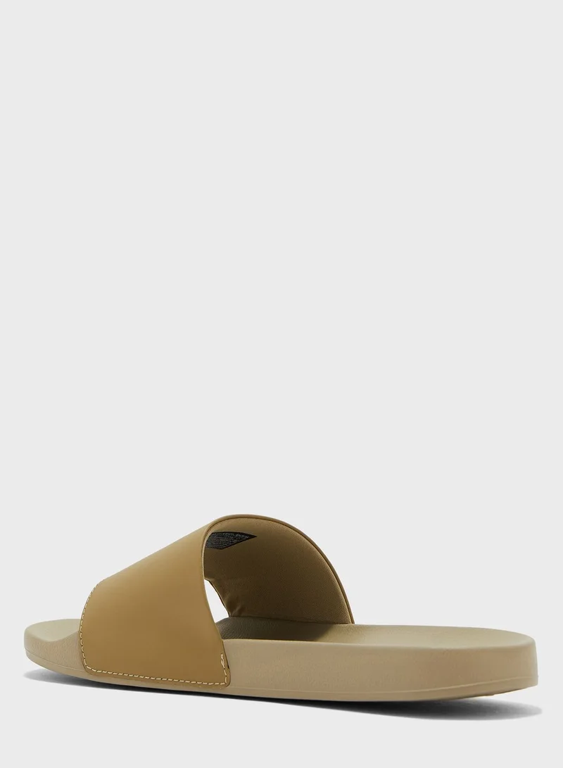 CALVIN KLEIN Logo Print Slides