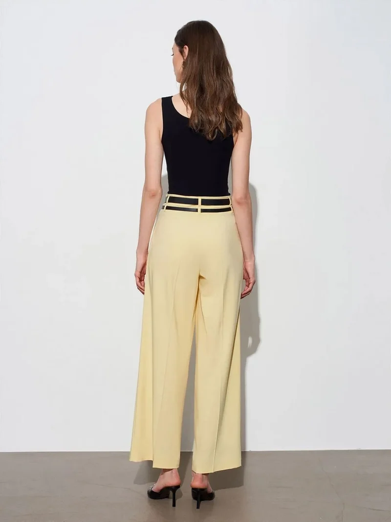 ديلفين Dilvin High-Waist Wide-Leg Pleated Trousers