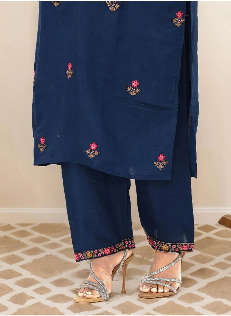 ISHIN Women BLUE MODAL CHANDERI 3 pcs Kurta Set