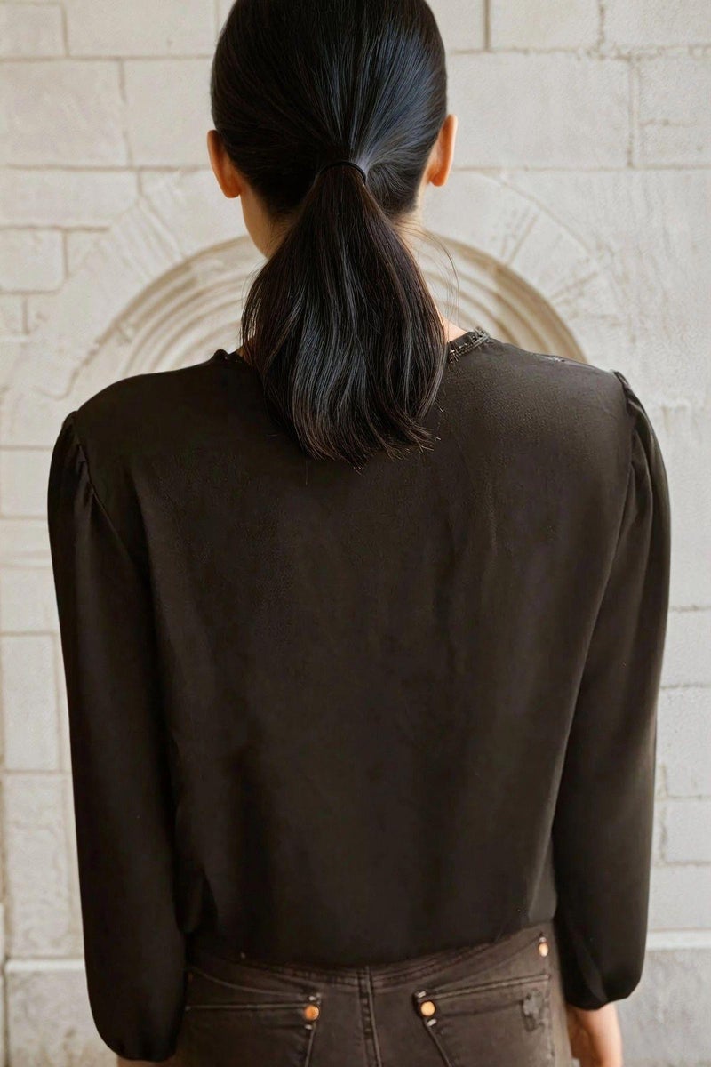 Weshaya بلوزة نسائية سوداء - Image 2