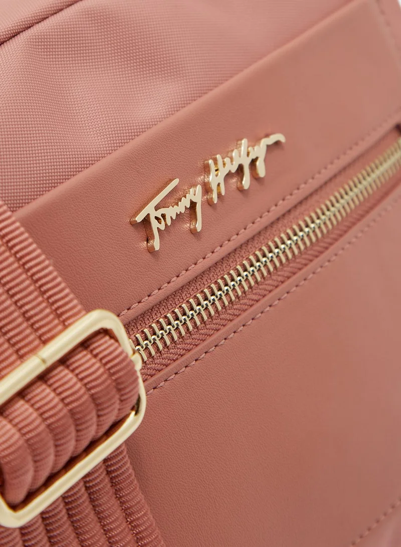 TOMMY HILFIGER Fresh Zip Detail Crossbody