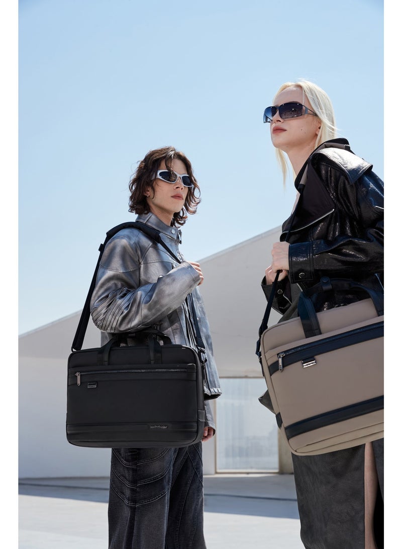 أركتيك هانتر تقدم آركتيك هانتر GWB00888 حقيبة مصممة خصيصًا للمحترفين ورجال الأعمال والطلاب. توفر هذه الحقيبة حماية مثالية لجهازك بتصميم عصري وميزات عملية تجعلها الرفيق المثالي للاستخدام اليومي. - Image 4