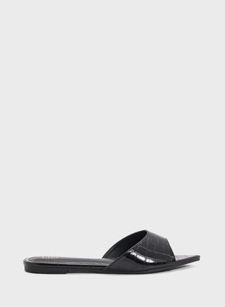 Croc Effect Flat Sandal - pzsku/Z4FF89AE17A8FA1AFE6EFZ/45/1750659678/9ebf9315-57b7-4815-b29a-230df3f8e7bb