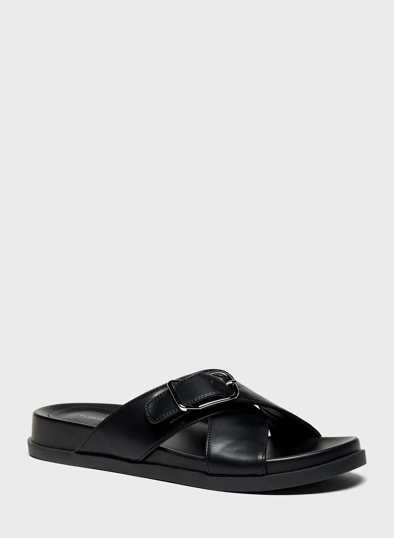 shoexpress X Strap Flat Sandals