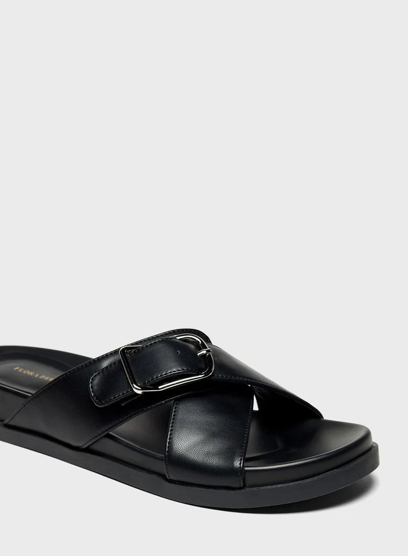 shoexpress X Strap Flat Sandals