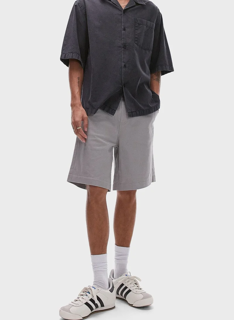 TOPMAN Straight Fit Shorts