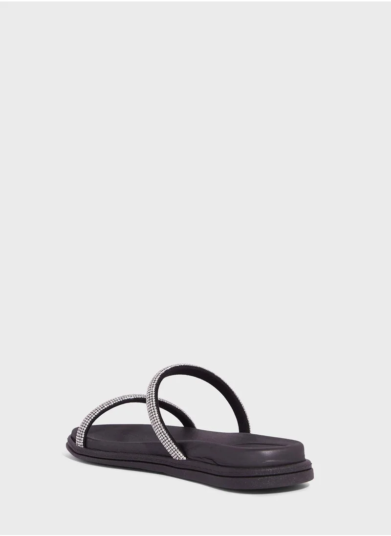 بيرا ريو Reese Multi Strap Flat Sandals