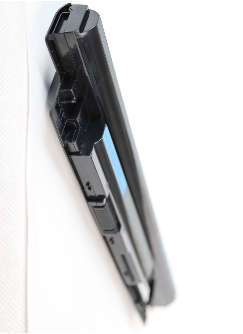 Onyx - Laptop Replacement Battery For Dell Inspiron 3521/3421 / 5421 Dell Inspiron 15 3000 Series 3542 3521 3537 3543 3541 3531 17-3721 17-3737 17R-5721 15R-5537 Series P28F ... - Image 1