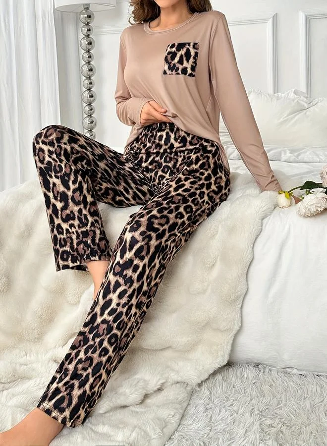 Take Two Take Two Pocket Detail T-Shirt and Leopard Print Pyjama Set