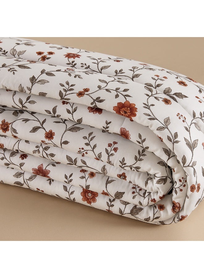 ماركه  مفرش سرير نفرين 6 قطع وجهين (مشجر/سادة) من المايكروفايبر الفاخر – تصميم أنيق يمنحك لمسة فخامة وراحة منعشة بمقاس 230×250 سم" - Image 4