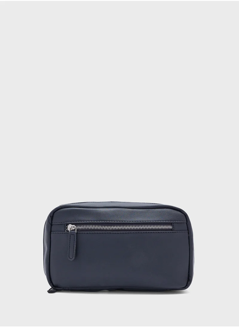 Robert Wood Casual Wash Bag