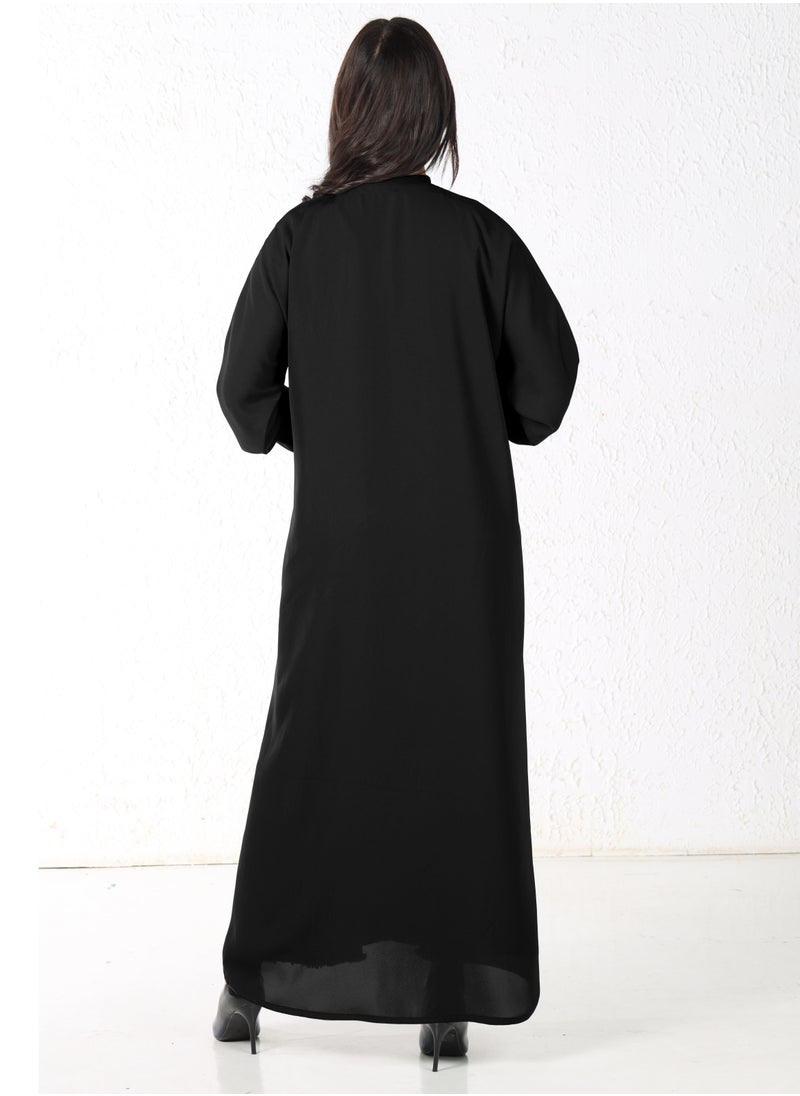 Black abaya with white threads on the sleeves and collar - pzsku/Z500BA5D077C2677B74B9Z/45/_/1709372089/2eff509e-4601-45d4-9551-2db0cb20247c