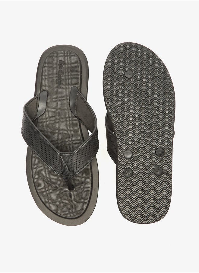 Lee Cooper شباشب رجالية بتفاصيل الشعار  - Image 5
