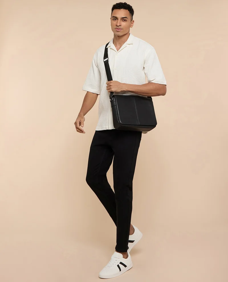 R&b Solid Slim Fit Jeans with Button Closure
