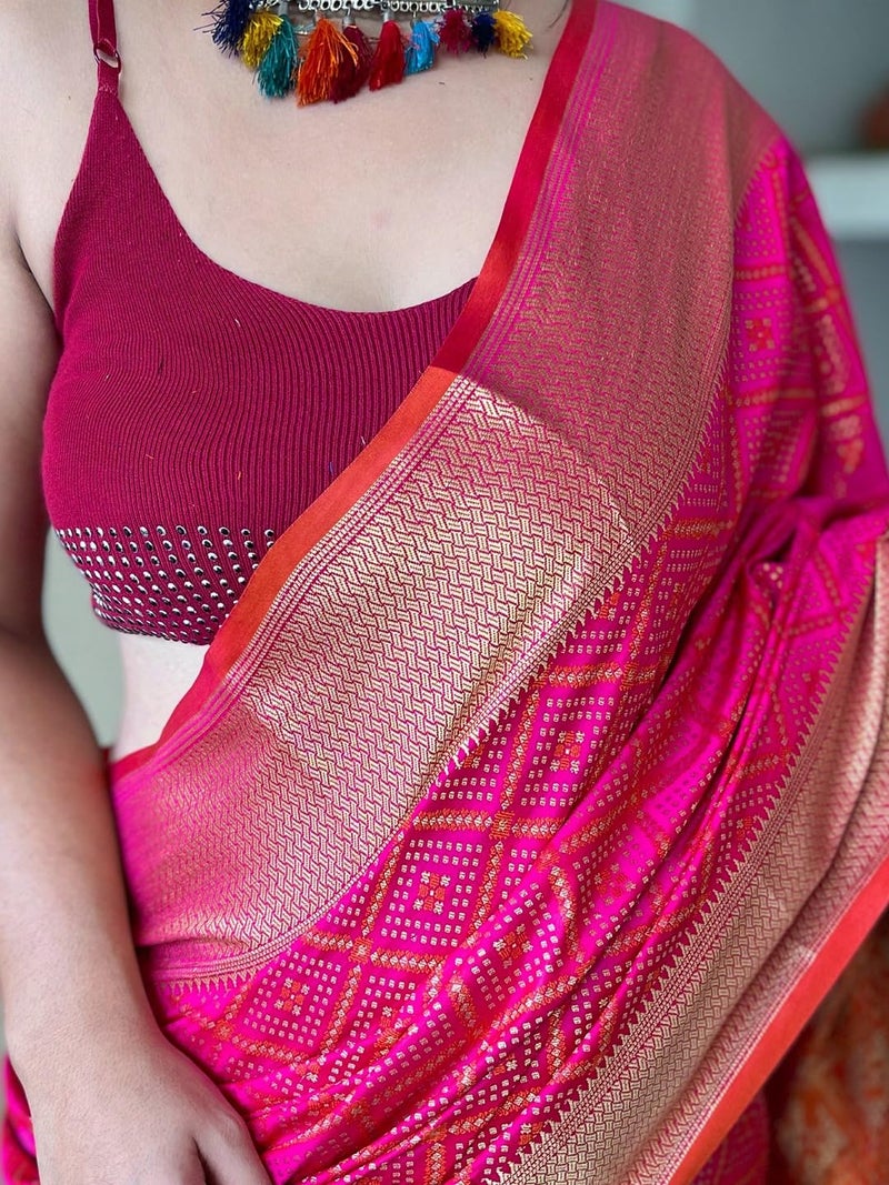 SGF11 Women's Kanjivaram Patola Pure Soft Silk Saree For Womens With Unstitched Blouse Piece (Pink) - Image 4