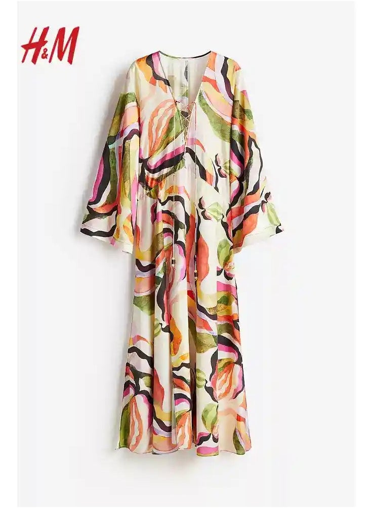 H and M - HM Women's New Loose Lightweight Comfortable And Fashionable Dress - Image 1