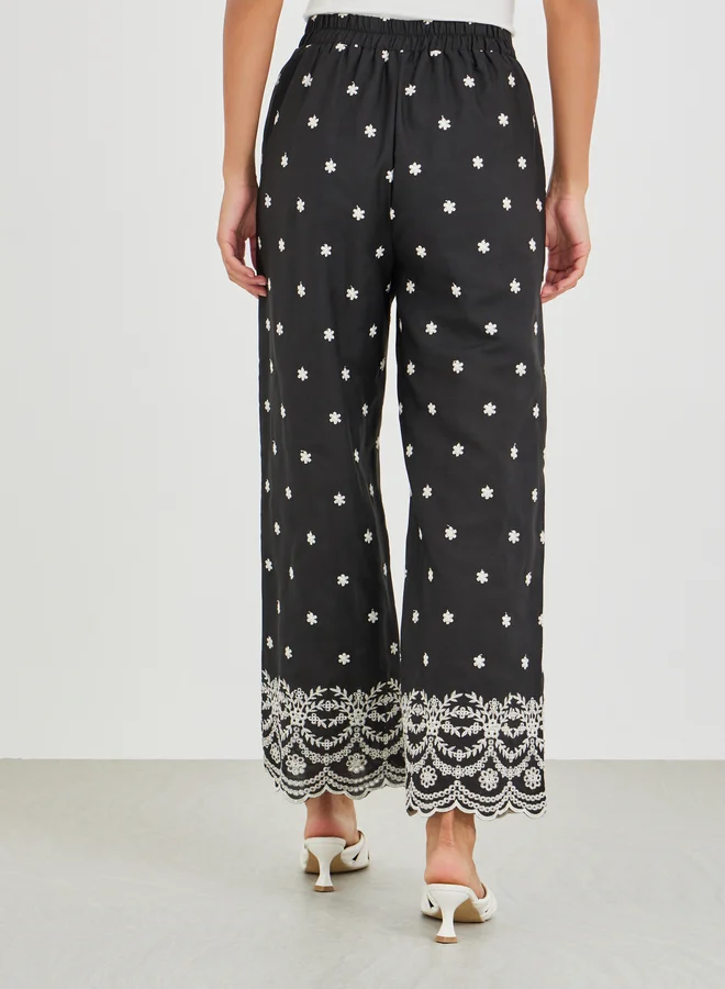 Styli Styli Printed Wide Leg Lace Hem Trousers