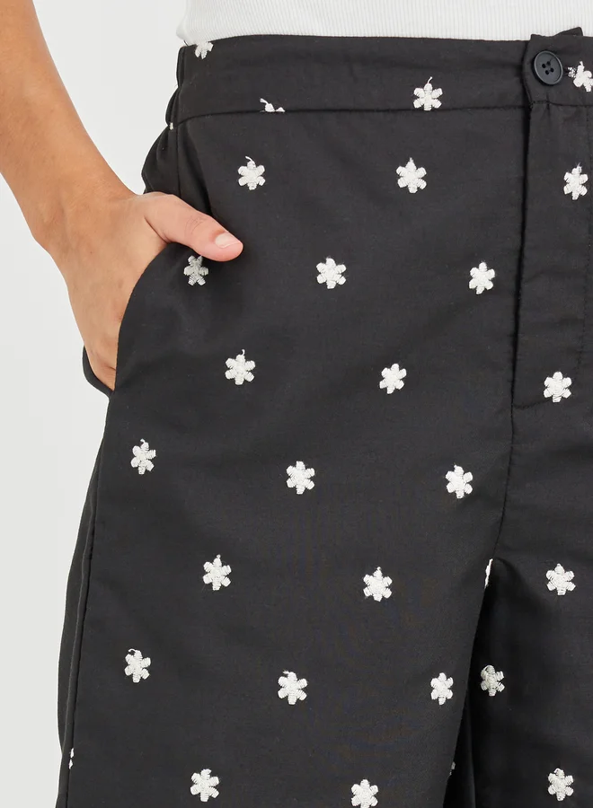 Styli Styli Printed Wide Leg Lace Hem Trousers