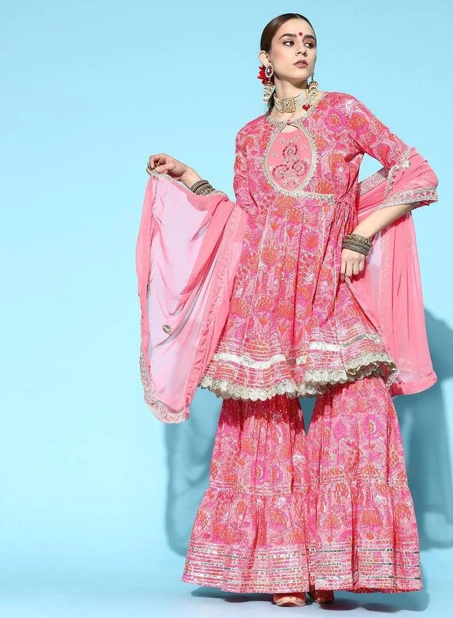 آي شين طقم كورتا شارارا قطن نقي أزهار إيشين