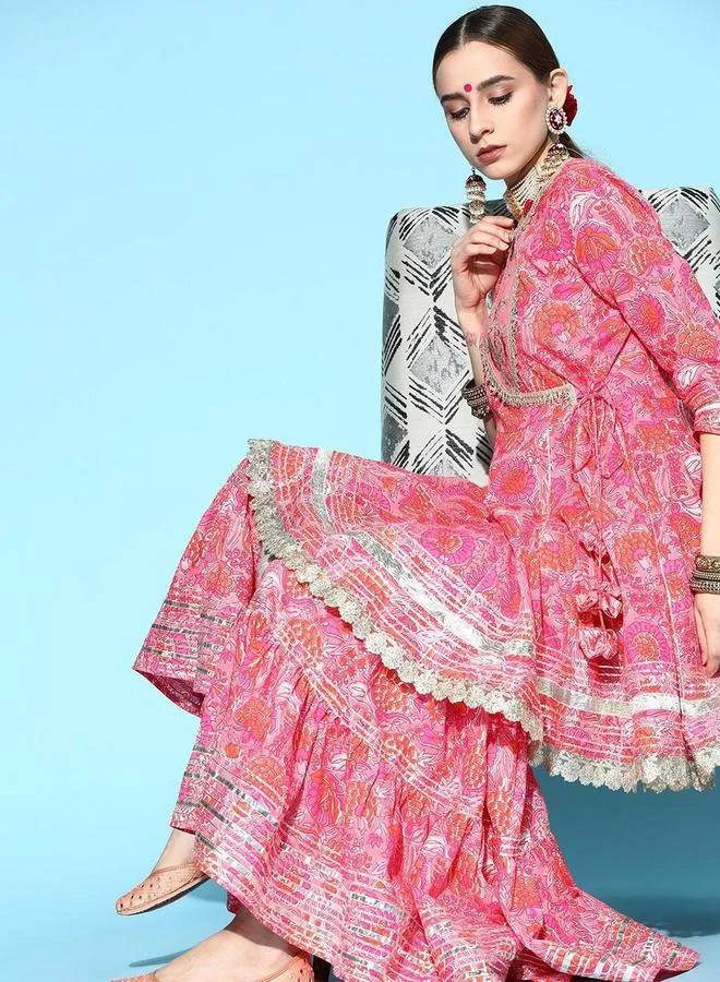 آي شين طقم كورتا شارارا قطن نقي أزهار إيشين