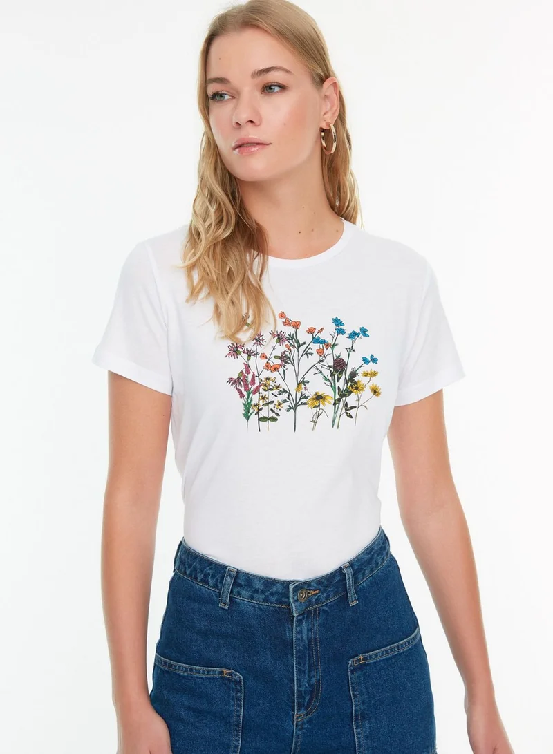 trendyol Round Neck Printed T-Shirt
